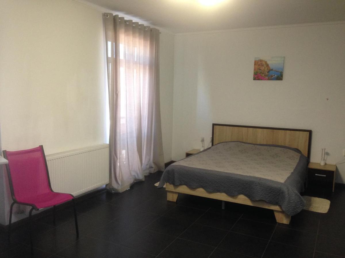 Suite On Railway Station Ιβανό-Φρανκίβσκ Εξωτερικό φωτογραφία